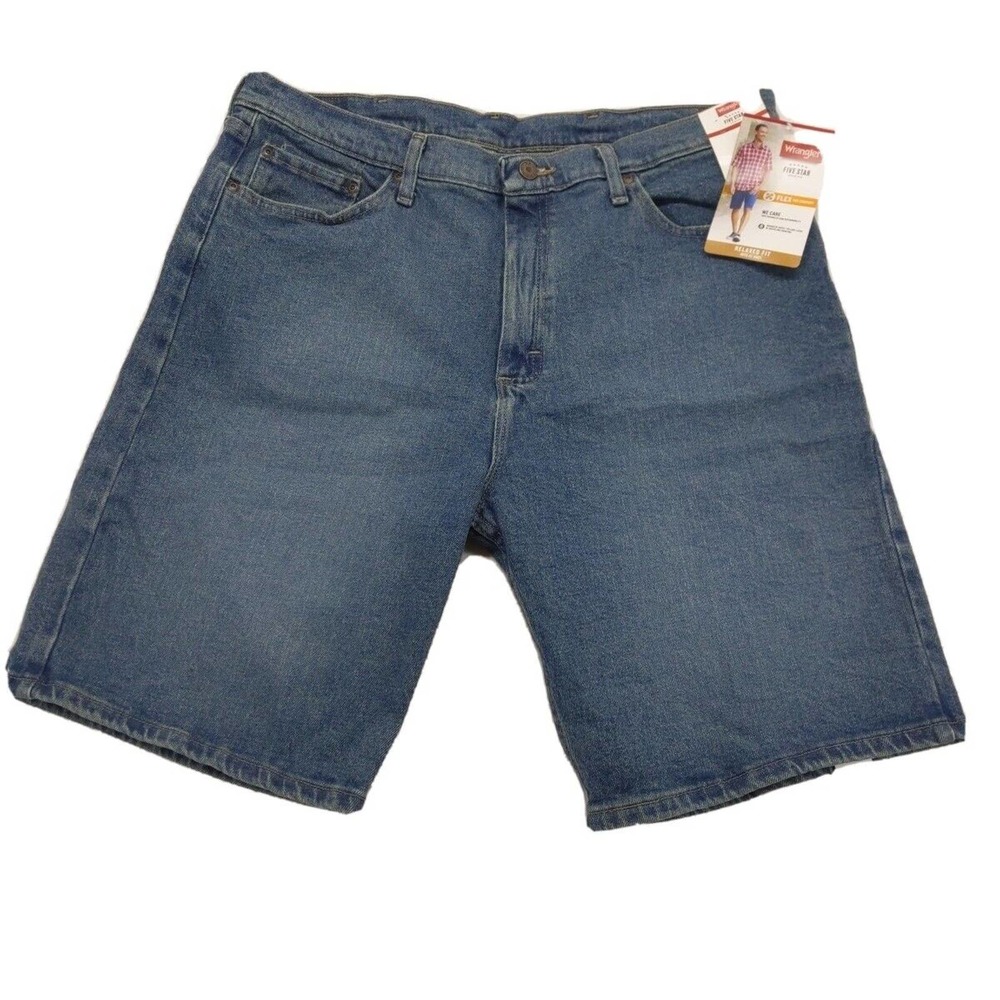 Wrangler Shorts Men's 36 Relaxed Fit NEW Blue Denim Pants 36x10
